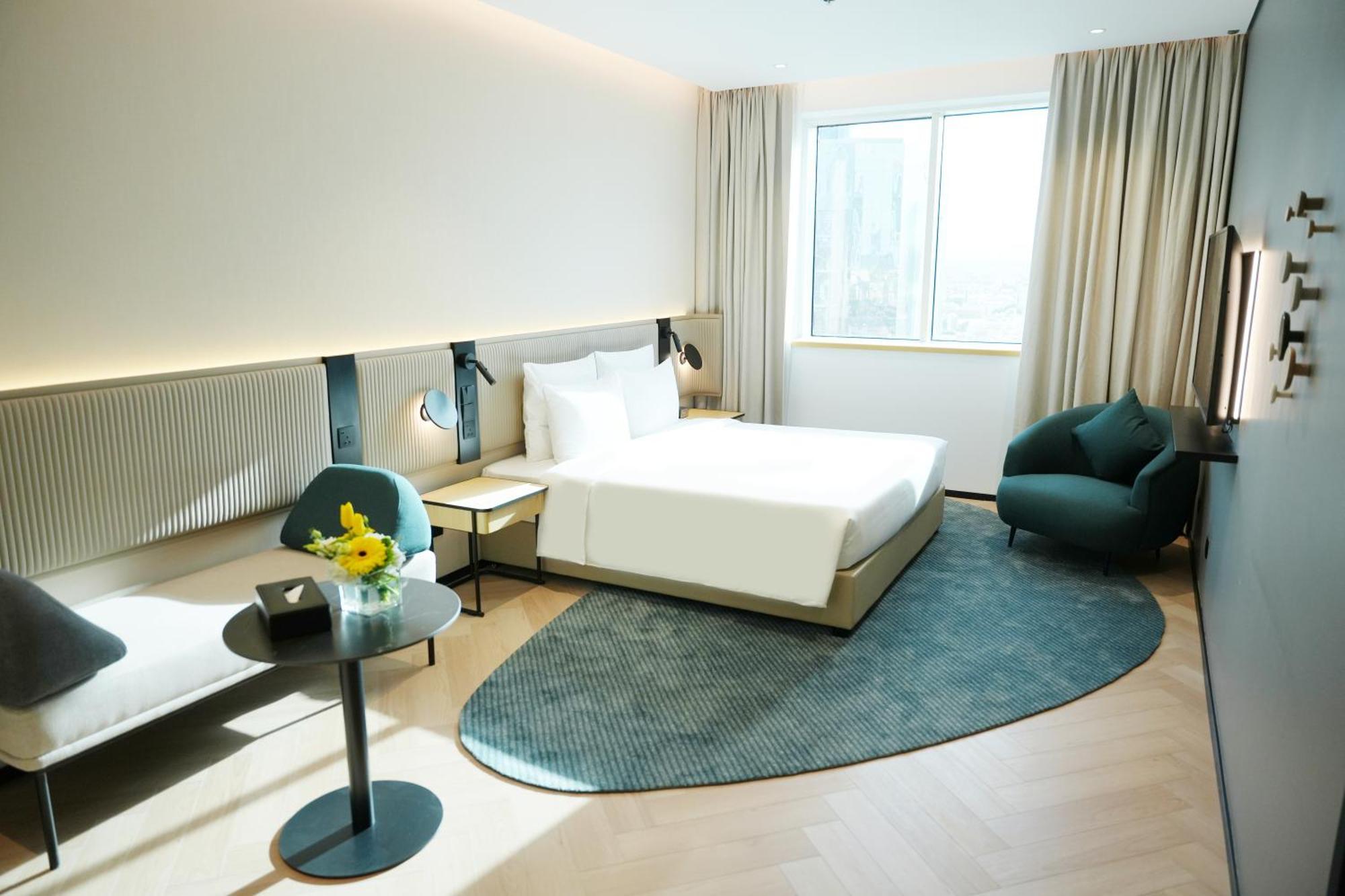 Superior Queen Room