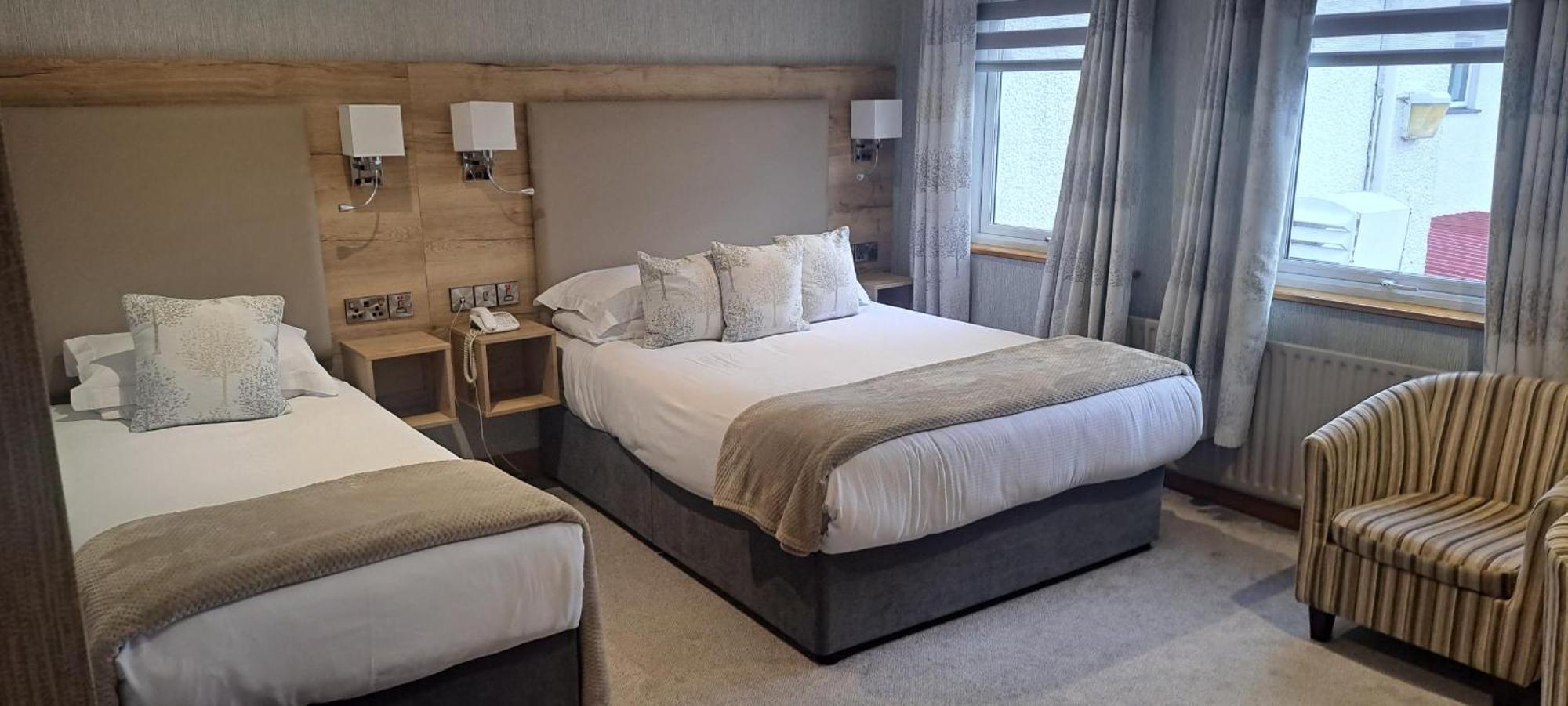 Deluxe Double or Twin Room