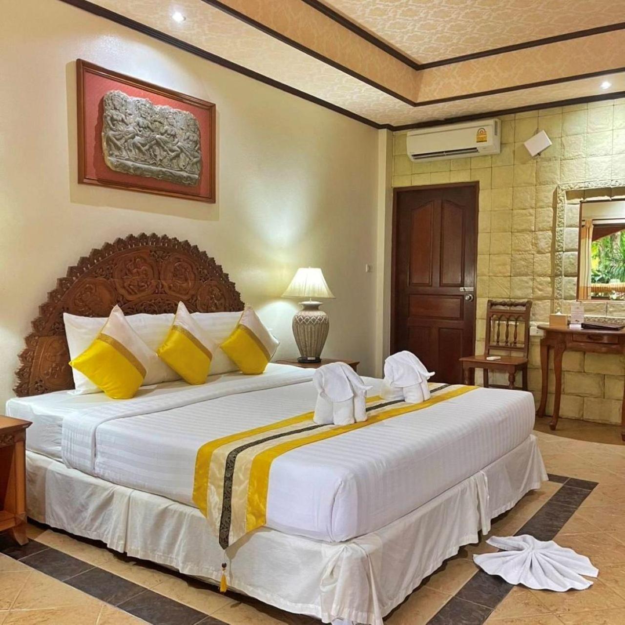 Superior Double Room Garden View