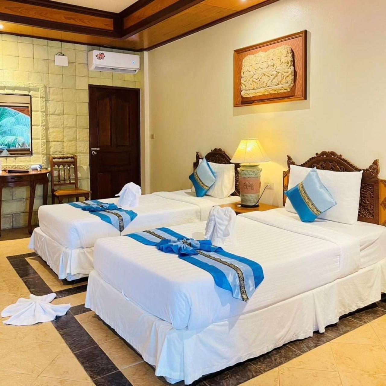 Superior Twin Room Garden View