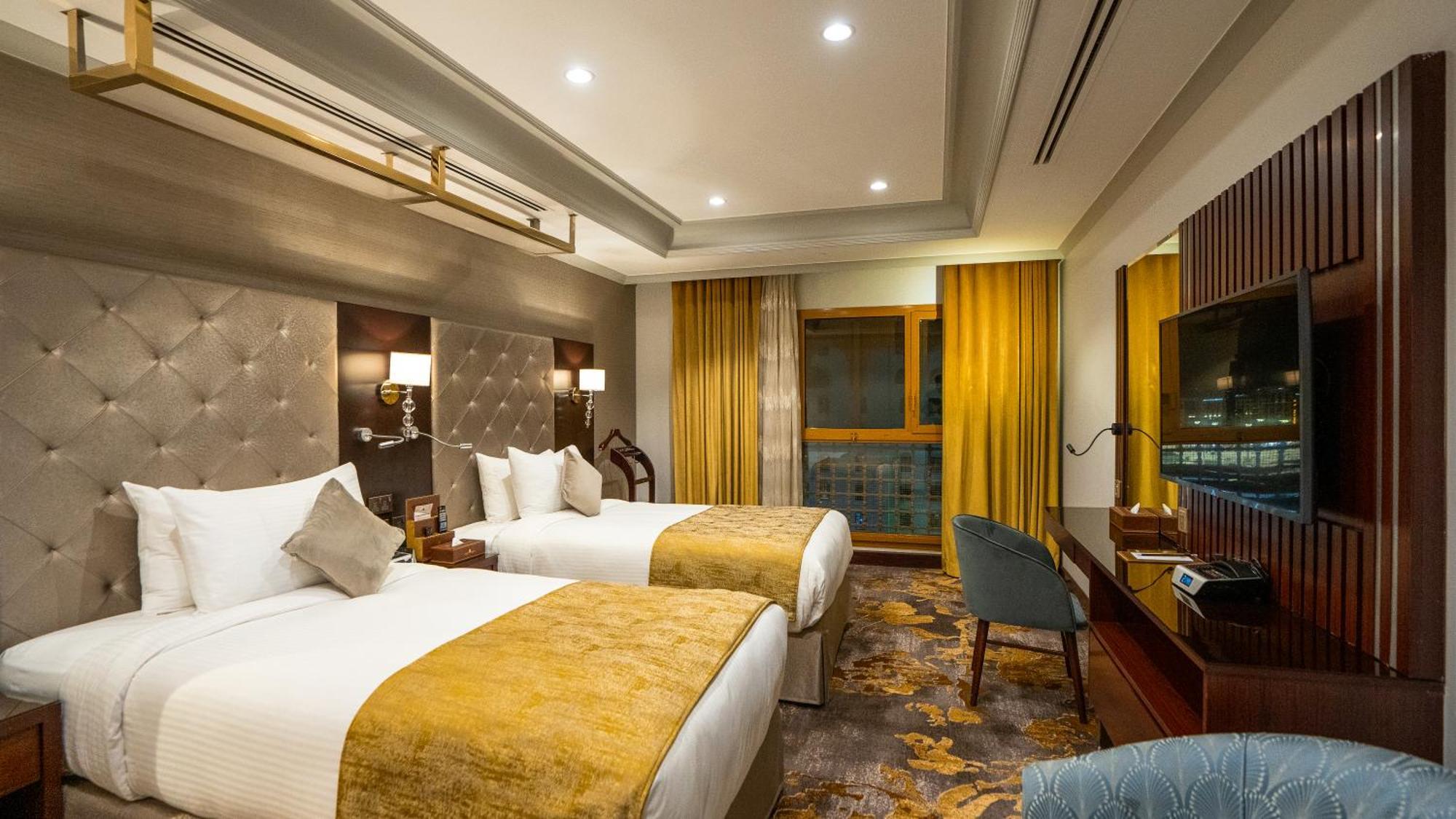 Royal Double Room City View | Executive Floor