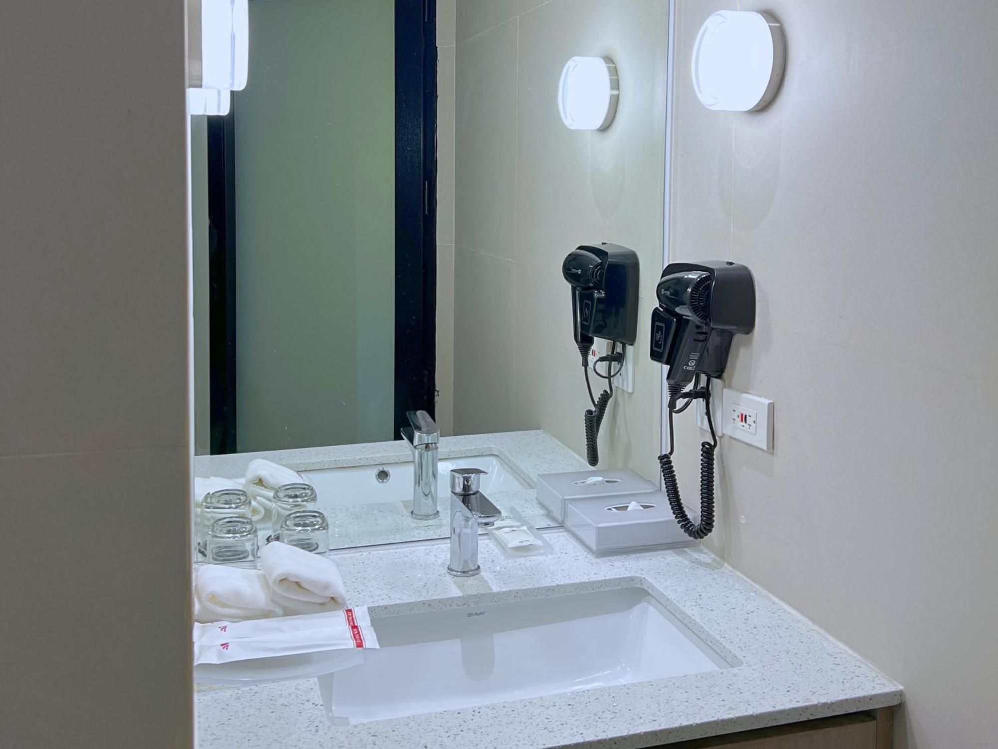 Modern No View Room