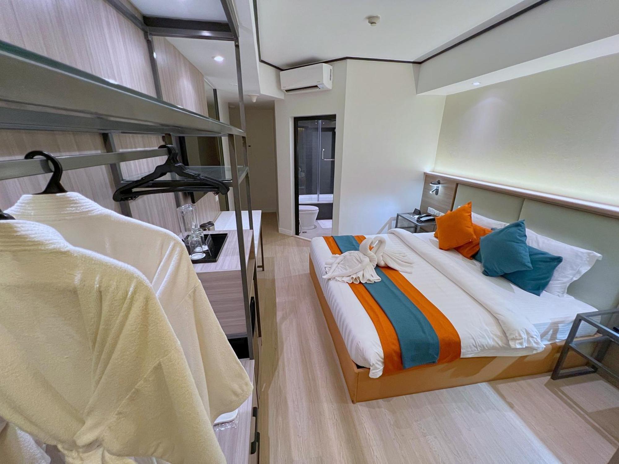 Modern No View Room