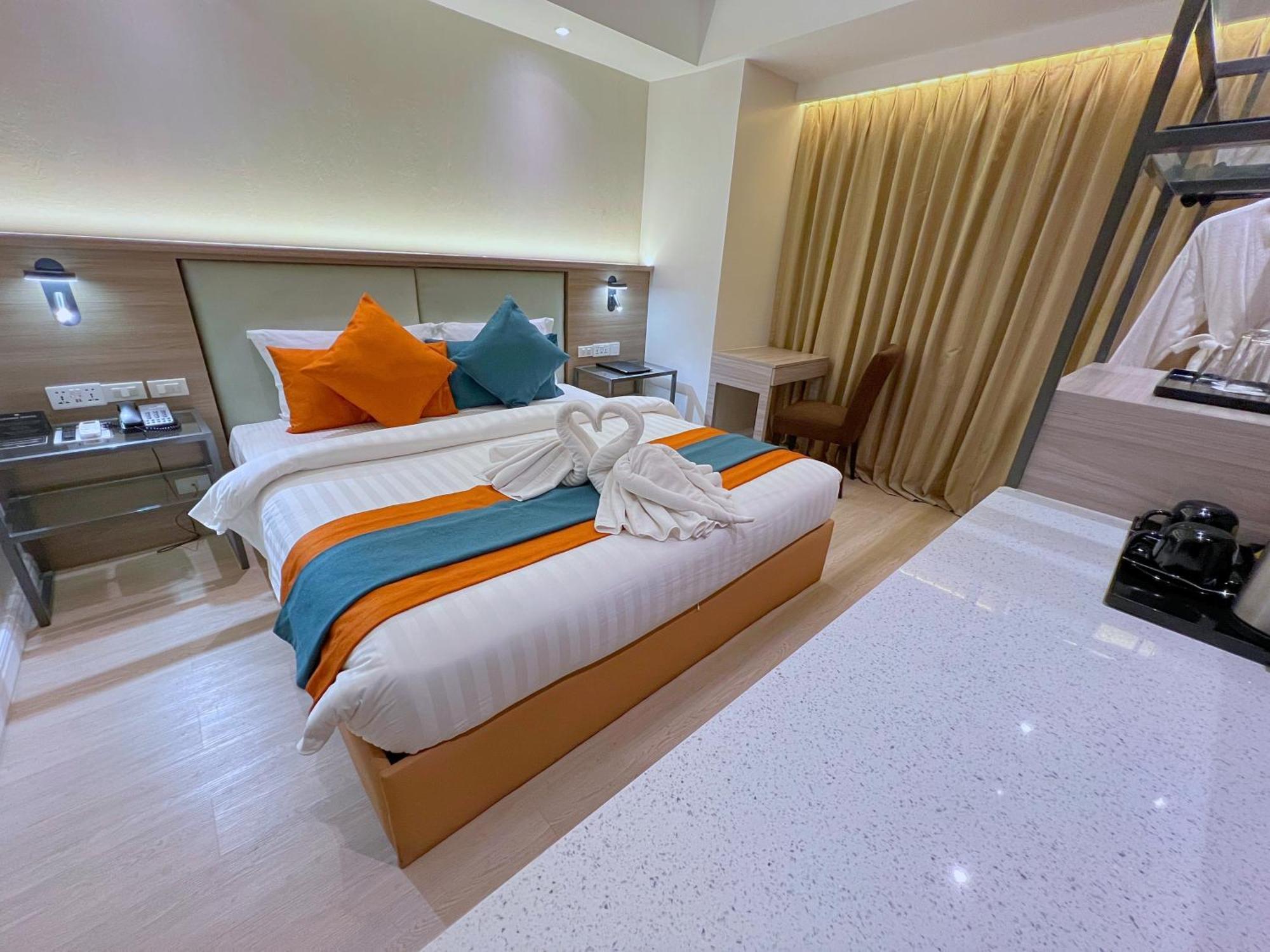 Modern No View Room