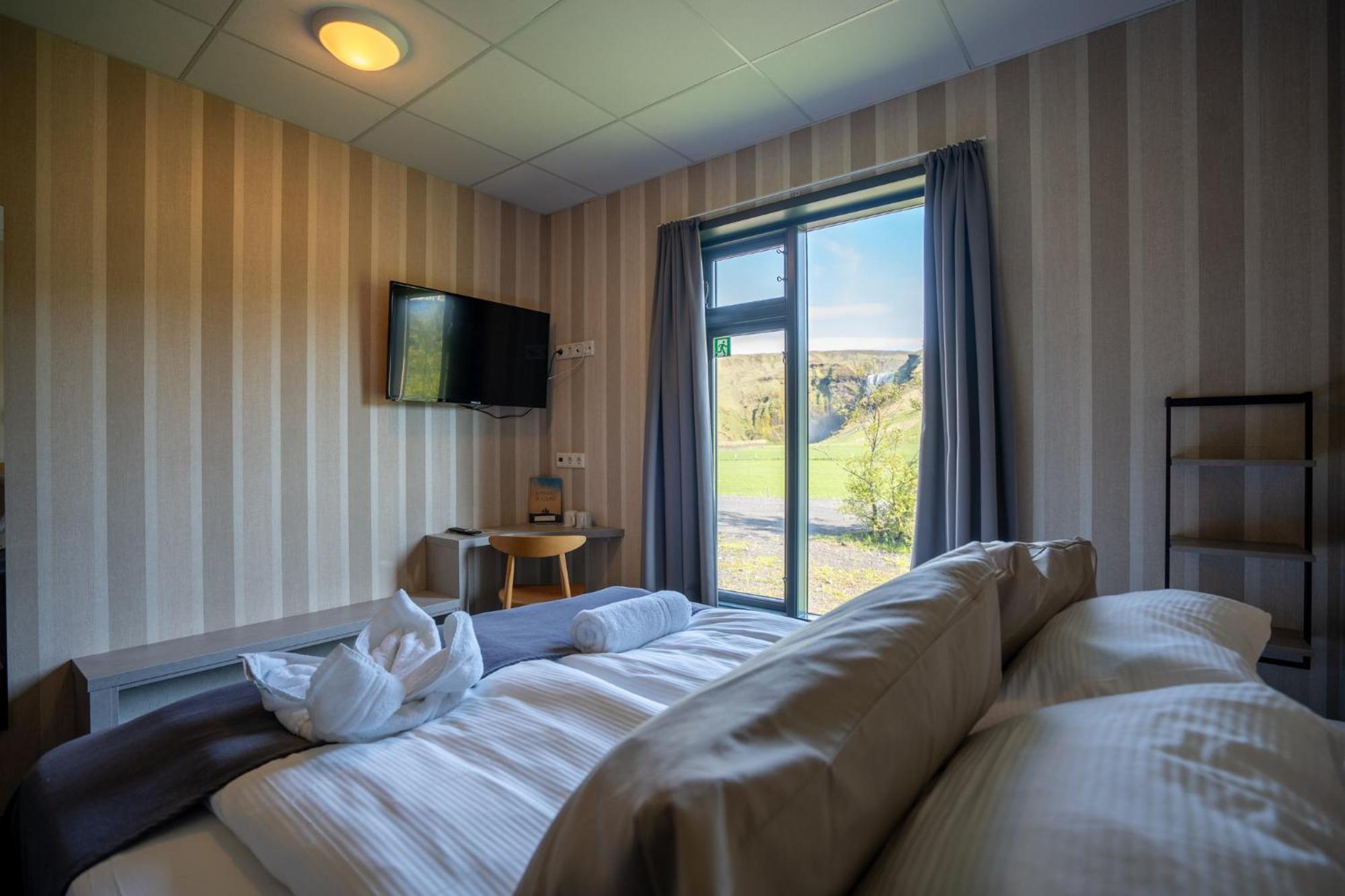Double Room with Waterfall View