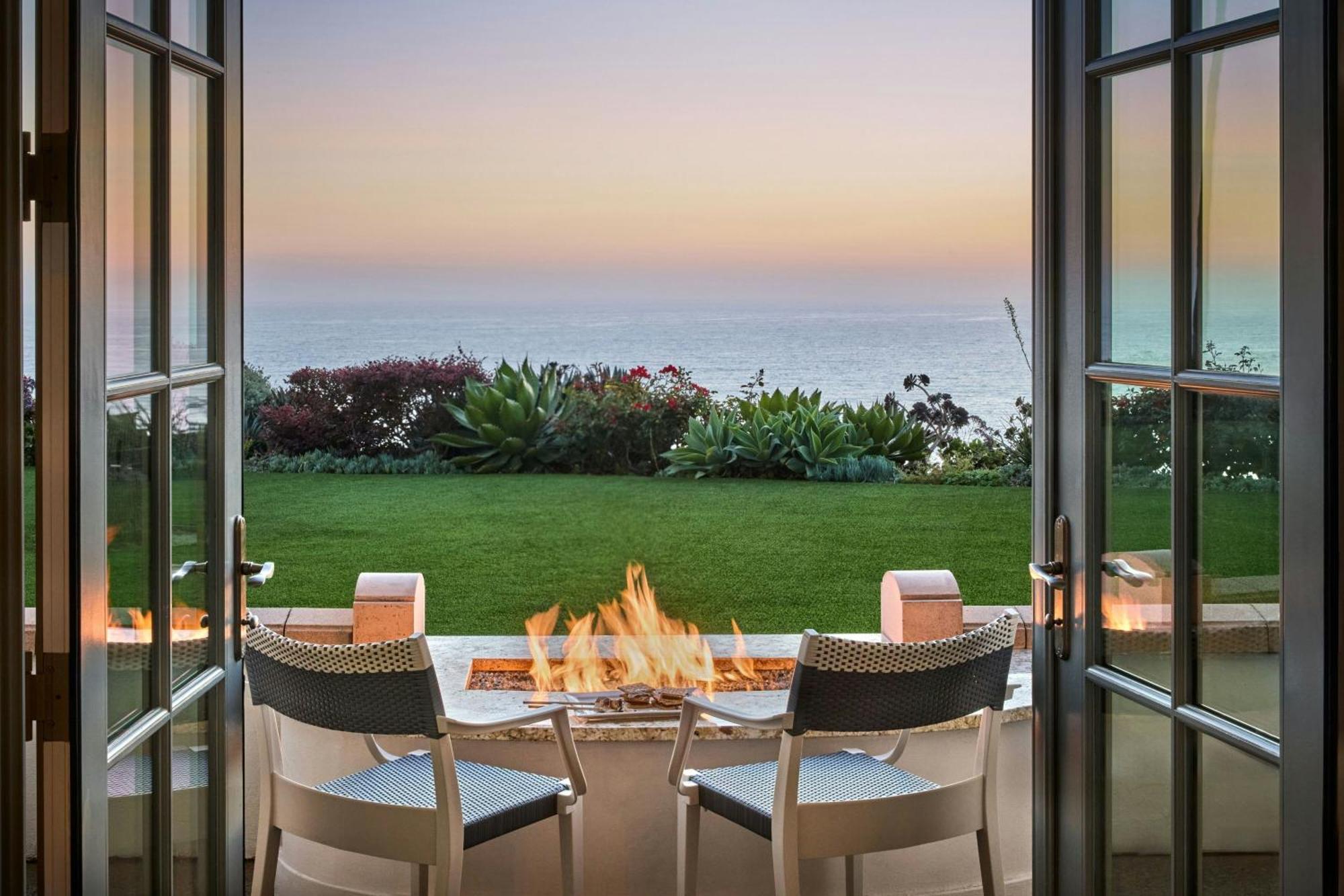 King or Double Room Fireside Ocean