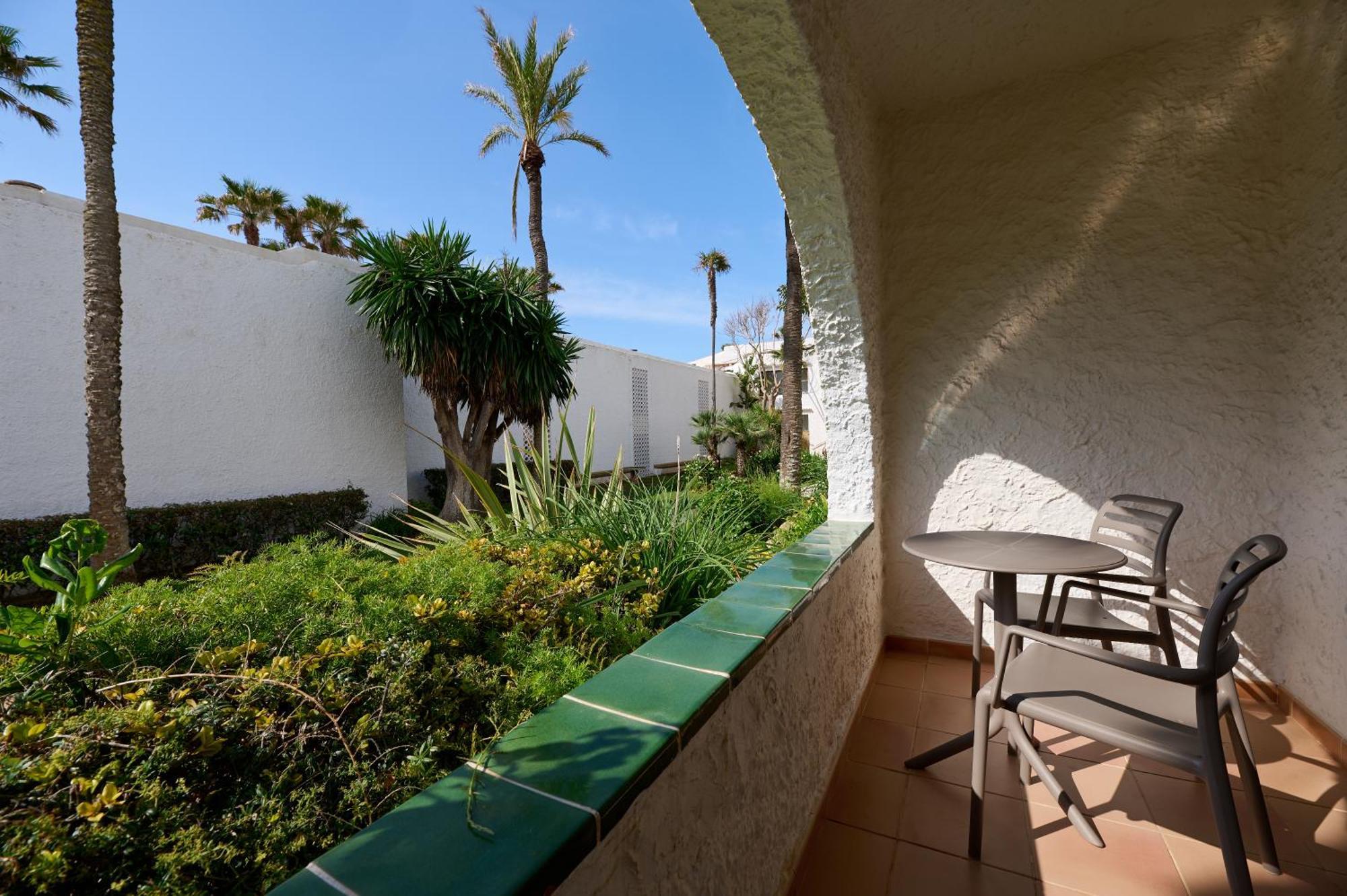 Double Room Garden View