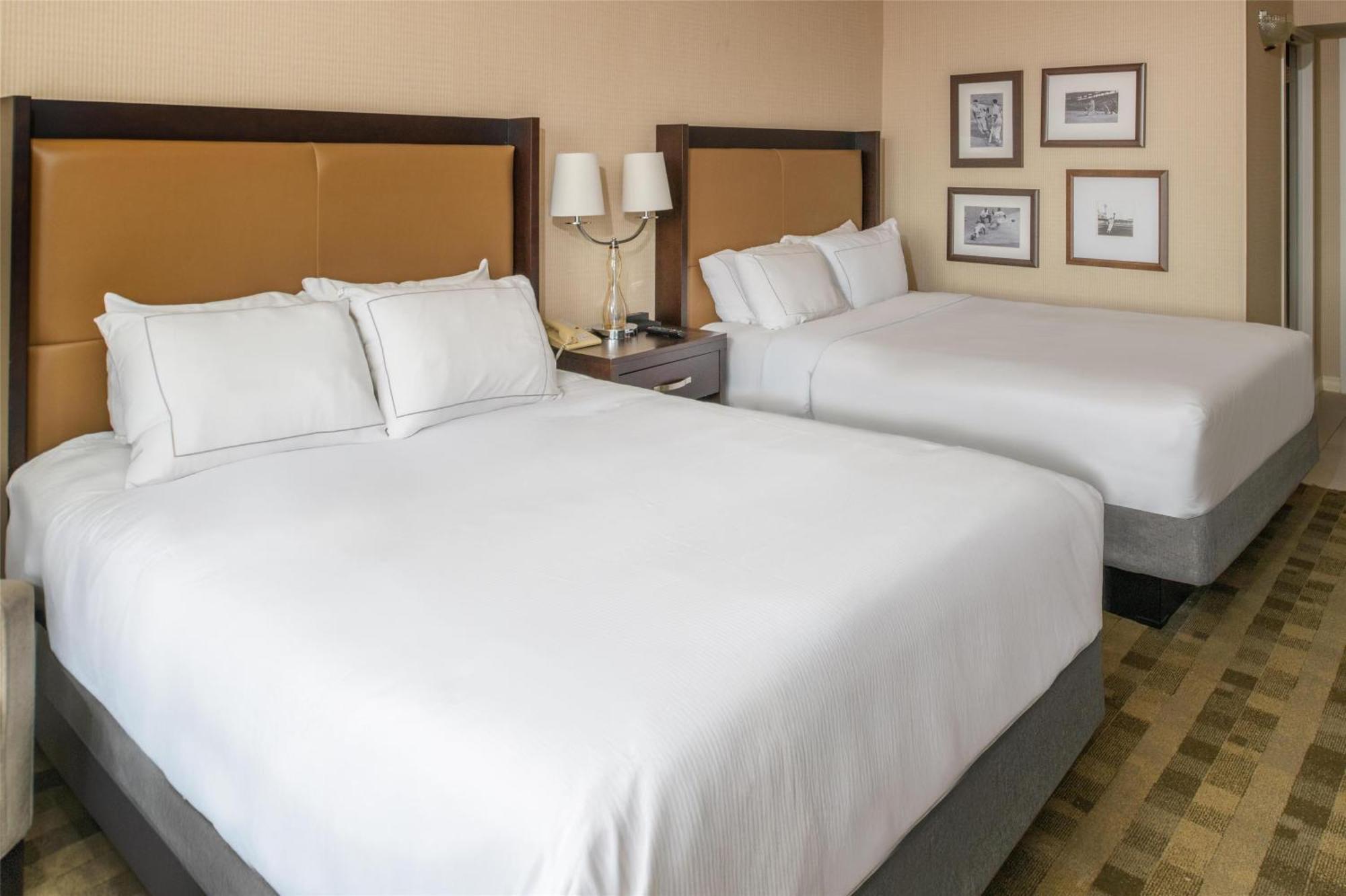 Queen Room Two Queen Beds City View