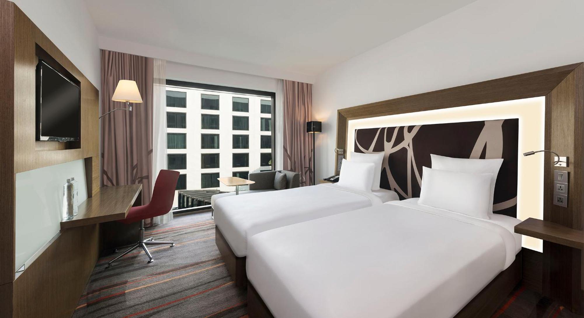 Superior Twin Room with Premier lounge access and 15% discount on F&B services and laundry