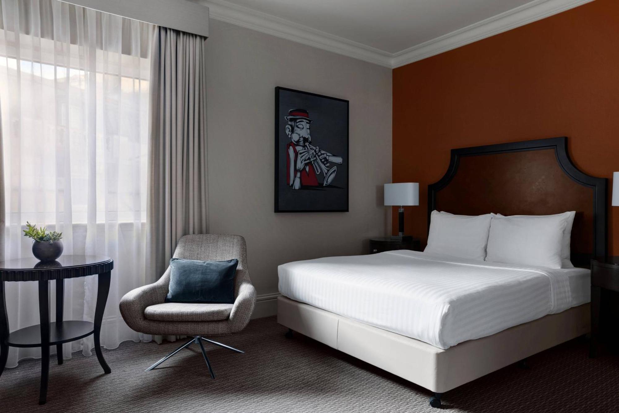Deluxe King or Queen Room,728516623:JPEG