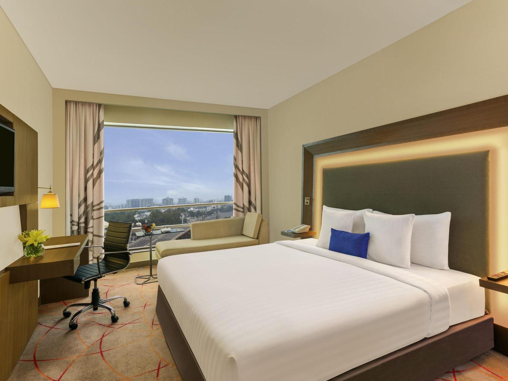 Superior King Room - 20% Discount on Food & Beverage and Laundry,1717083332:JPEG