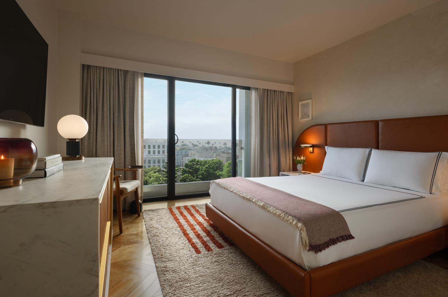 Superior King Room