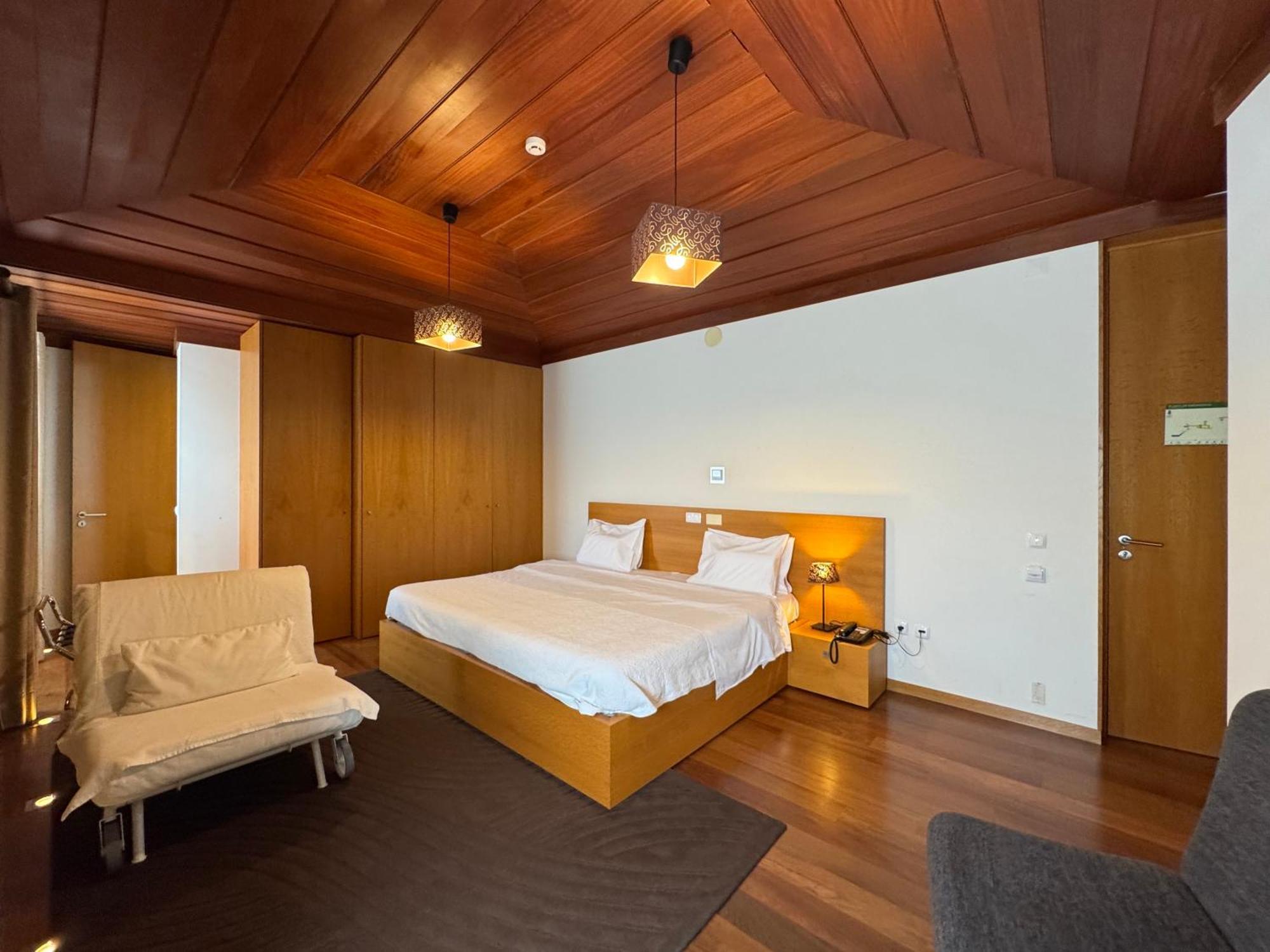Chambre de Luxe Double ou Lits Jumeaux avec Baignoire Spa