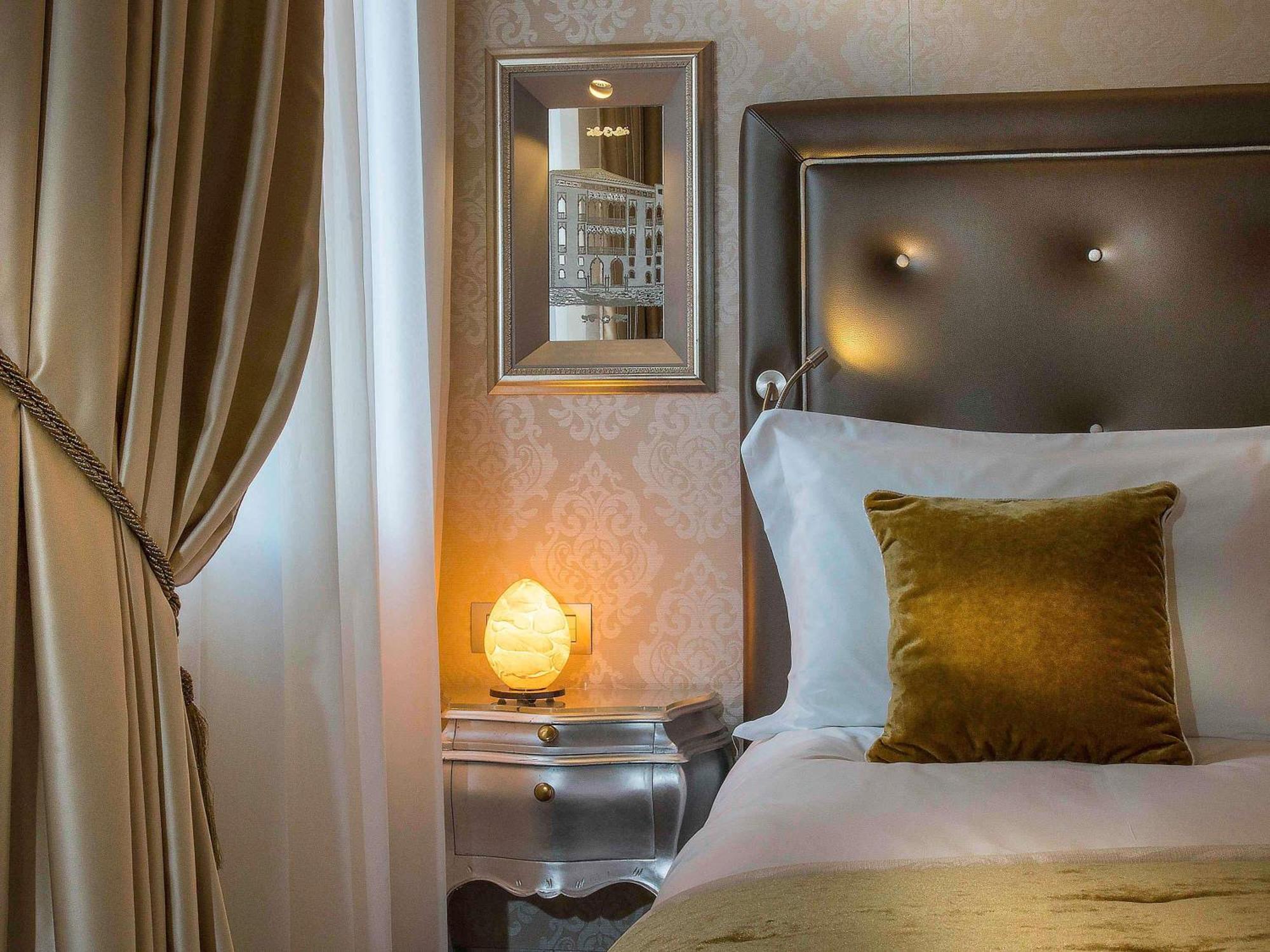 Superior Double or Twin Room Garden or City View