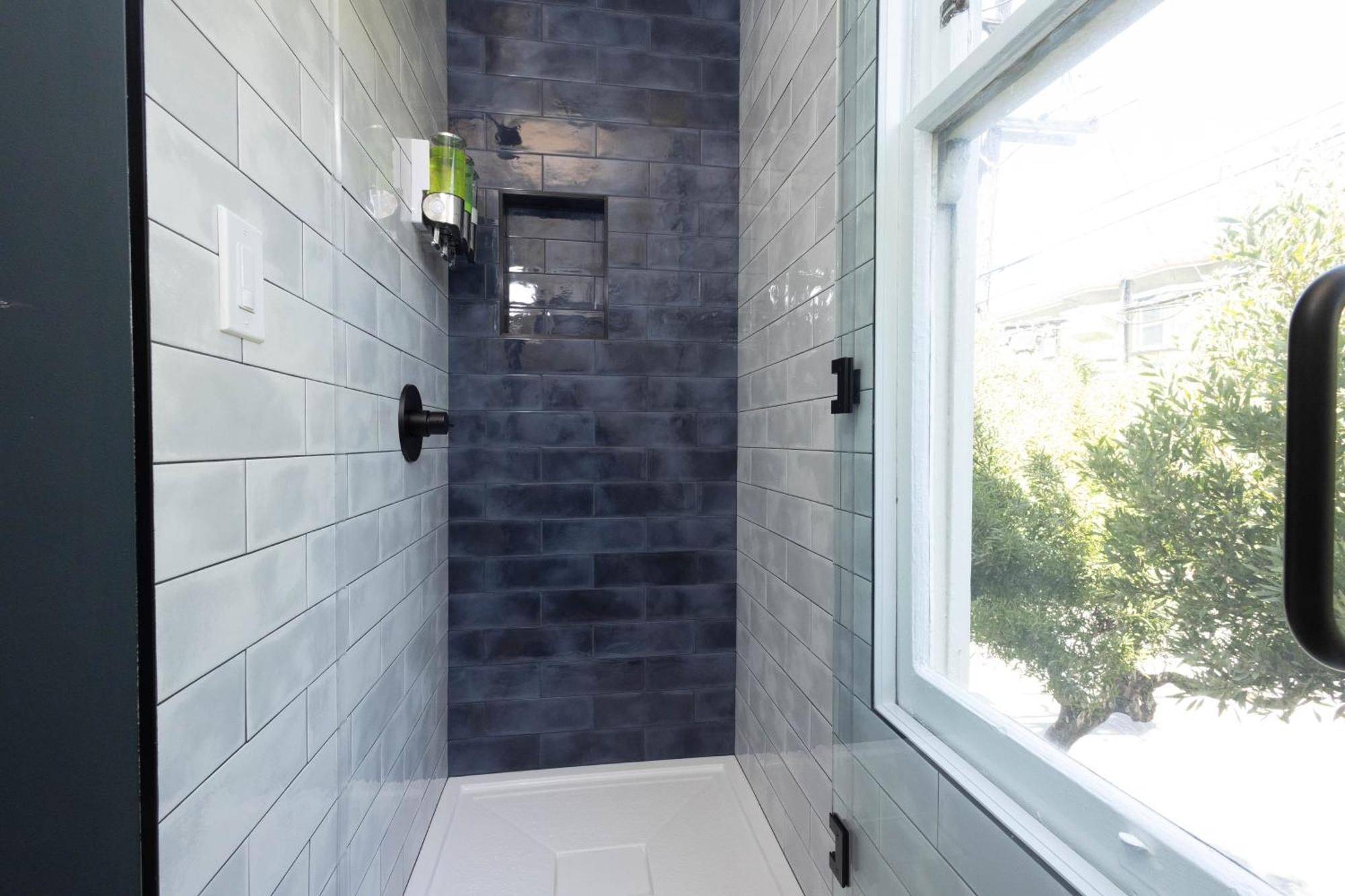 Queen Room Private Bathroom