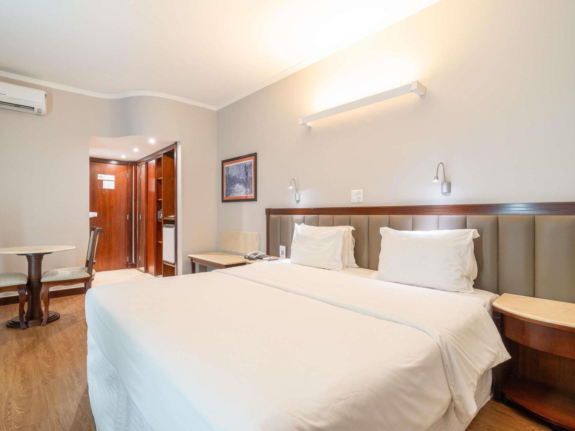 Superior Apartment King Bed