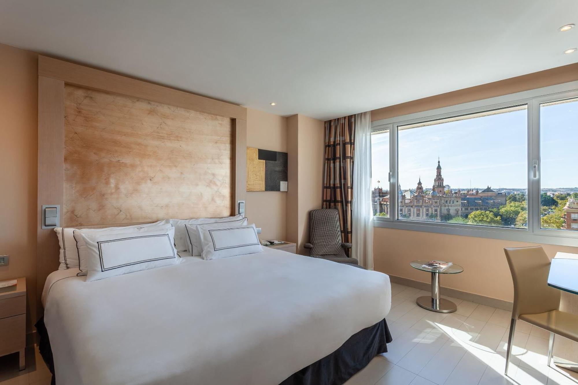 Melia Kamer met Tweepersoonsbed en Uitzicht
