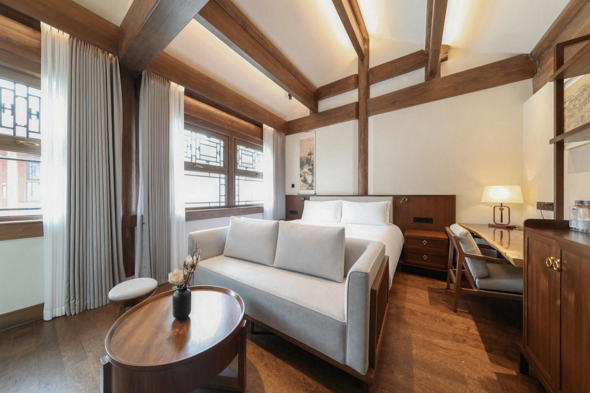 Suite Junior con vistas al jardín