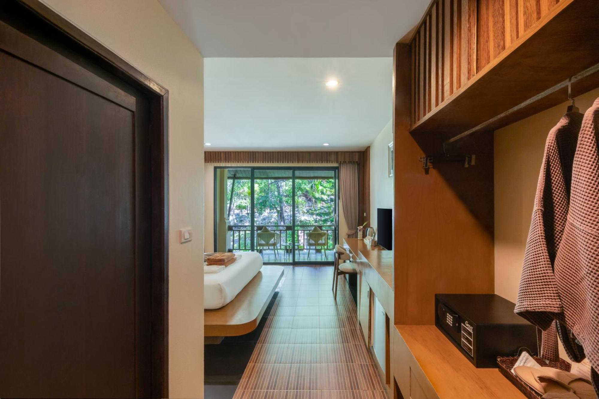 Double Room Garden View