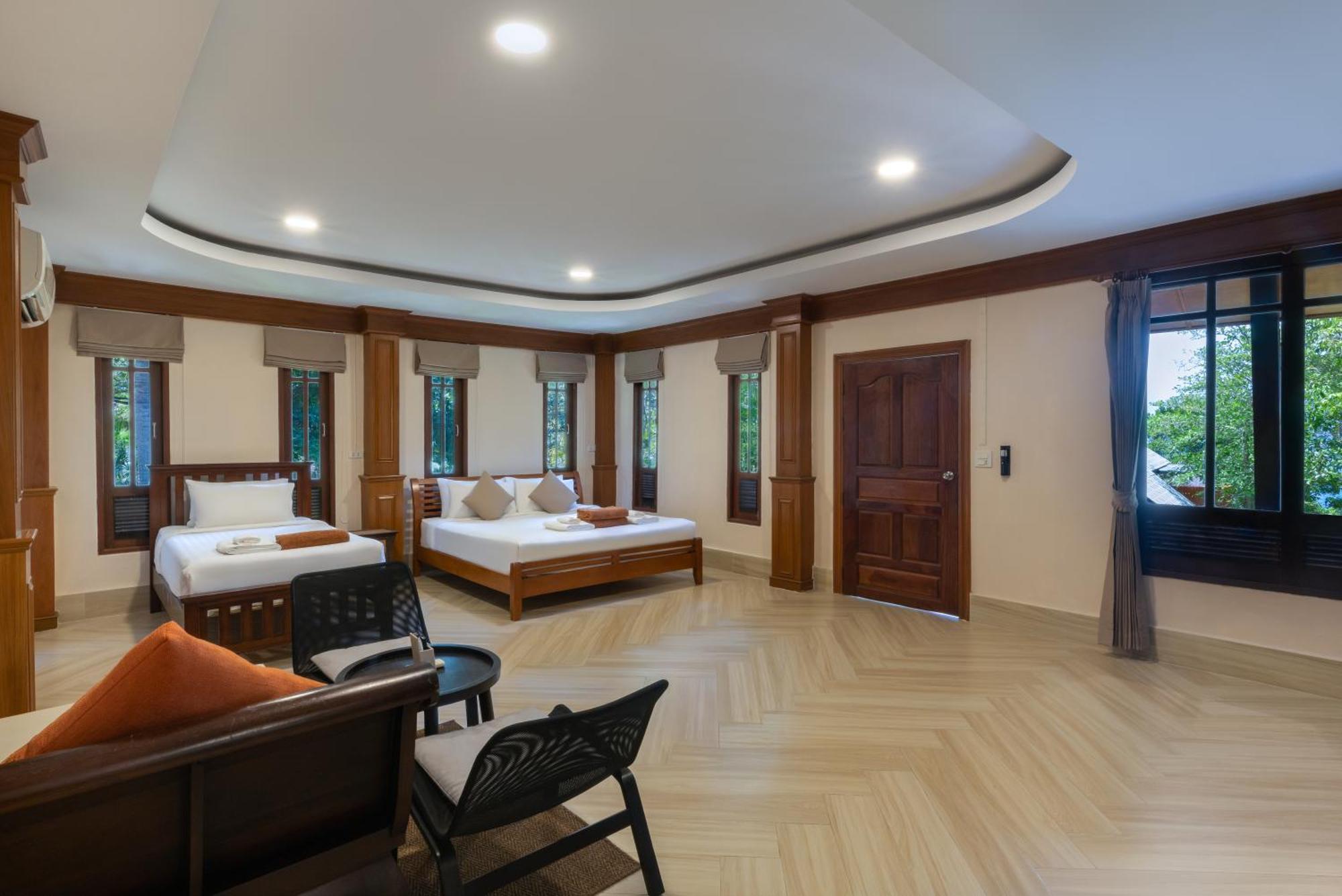 Family Connecting Double Rooms