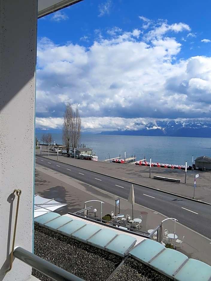 Twin Room Lake View