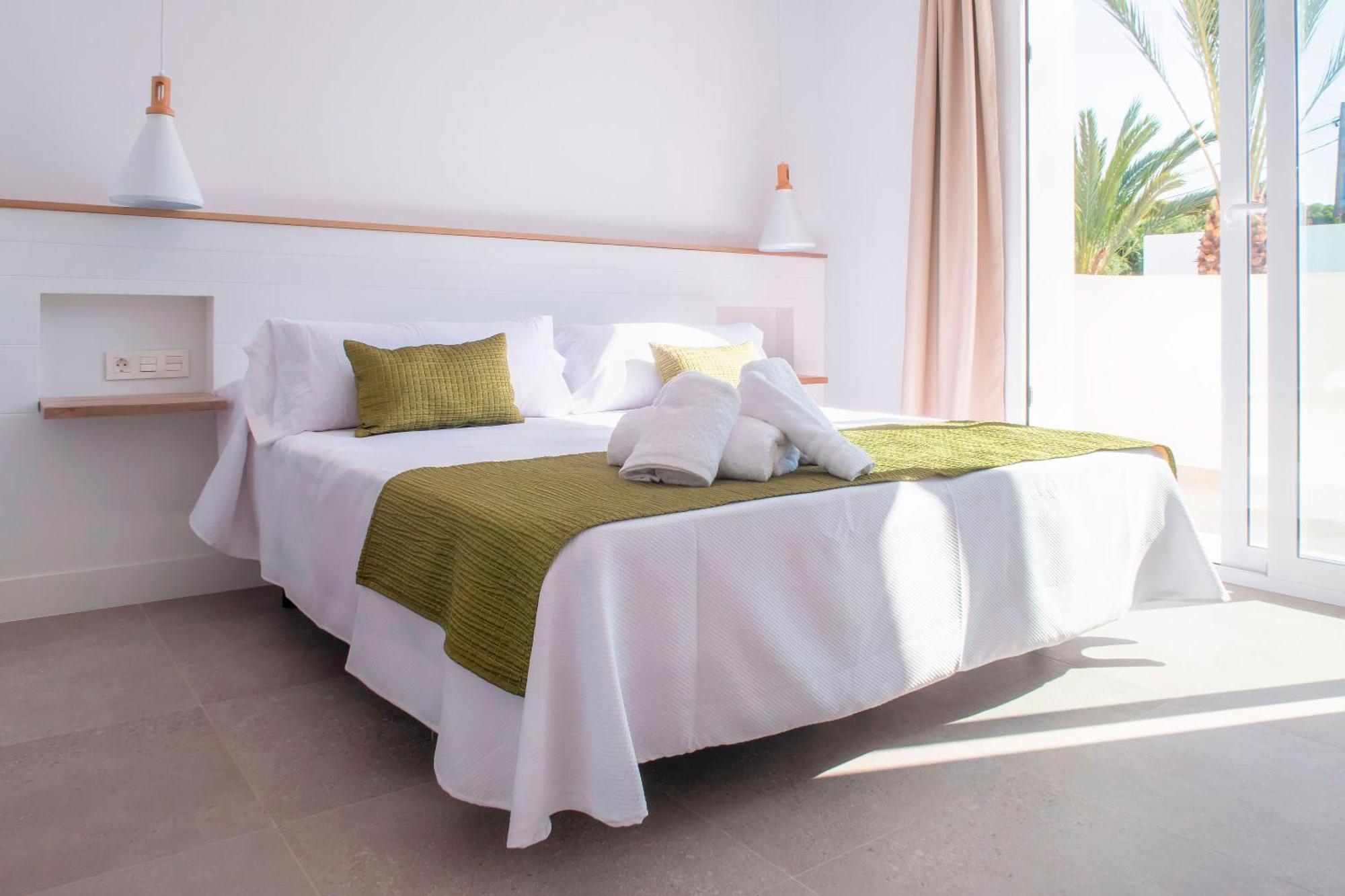 Double or Twin Room Terrace