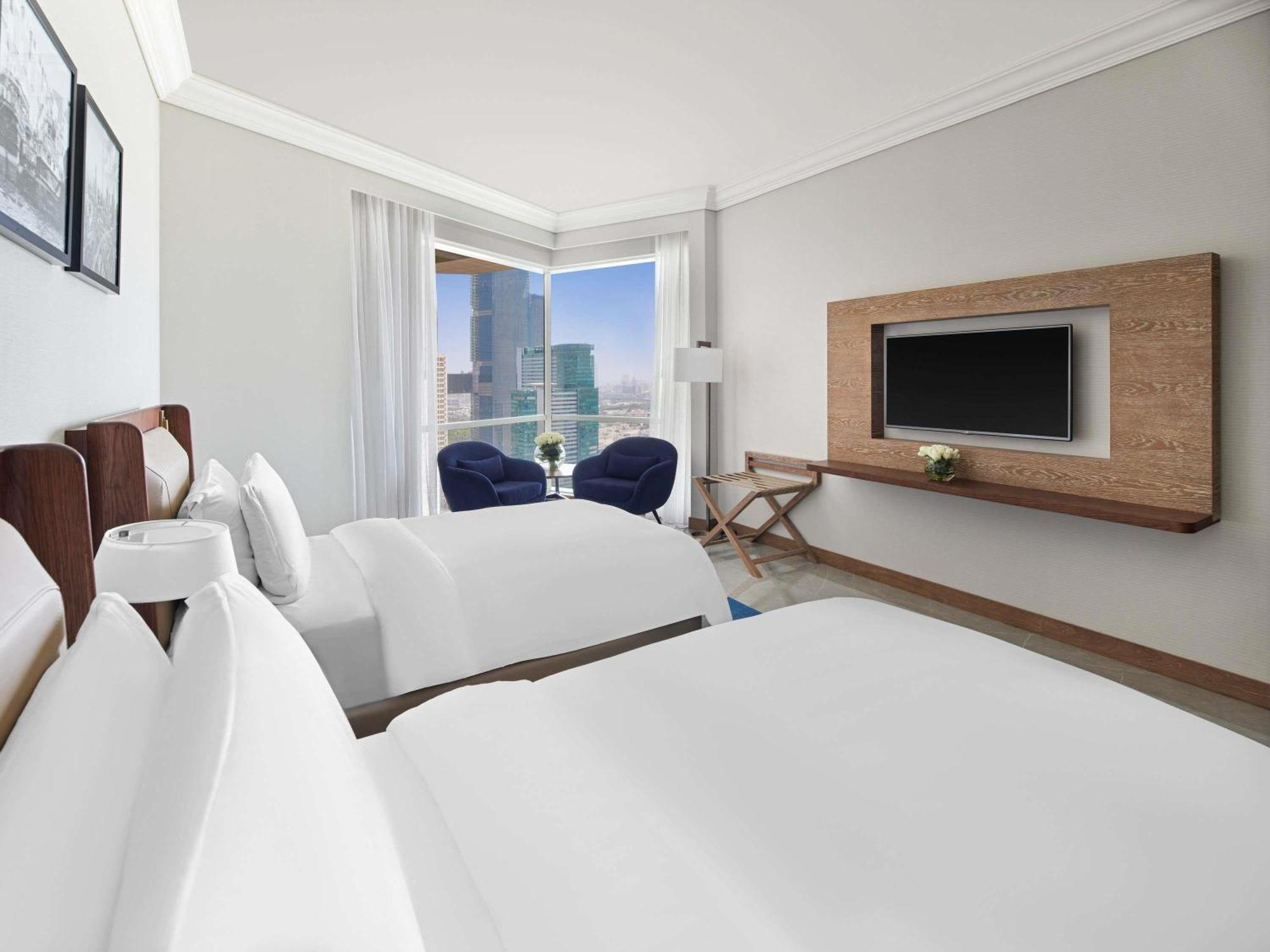 Fairmont 2 Single Beds