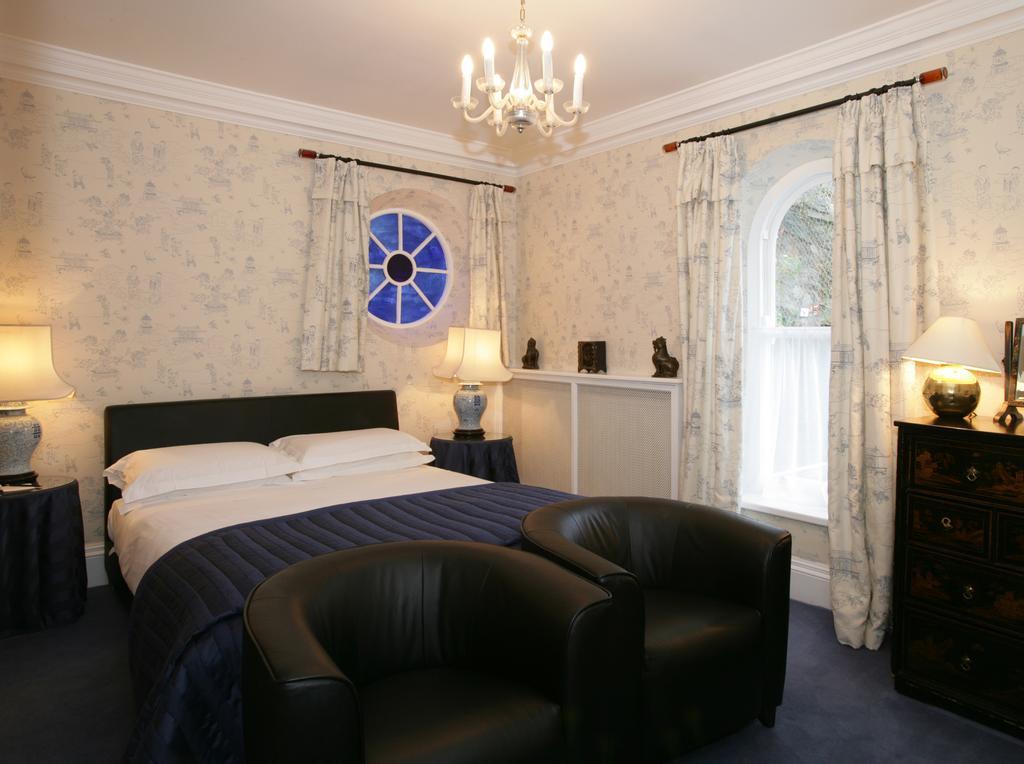 Hotel Double or Twin Room,693170316:JPEG