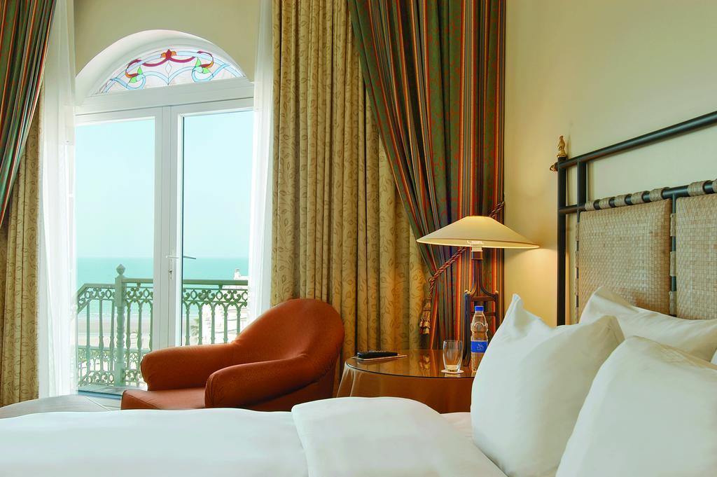 King Room Pool View