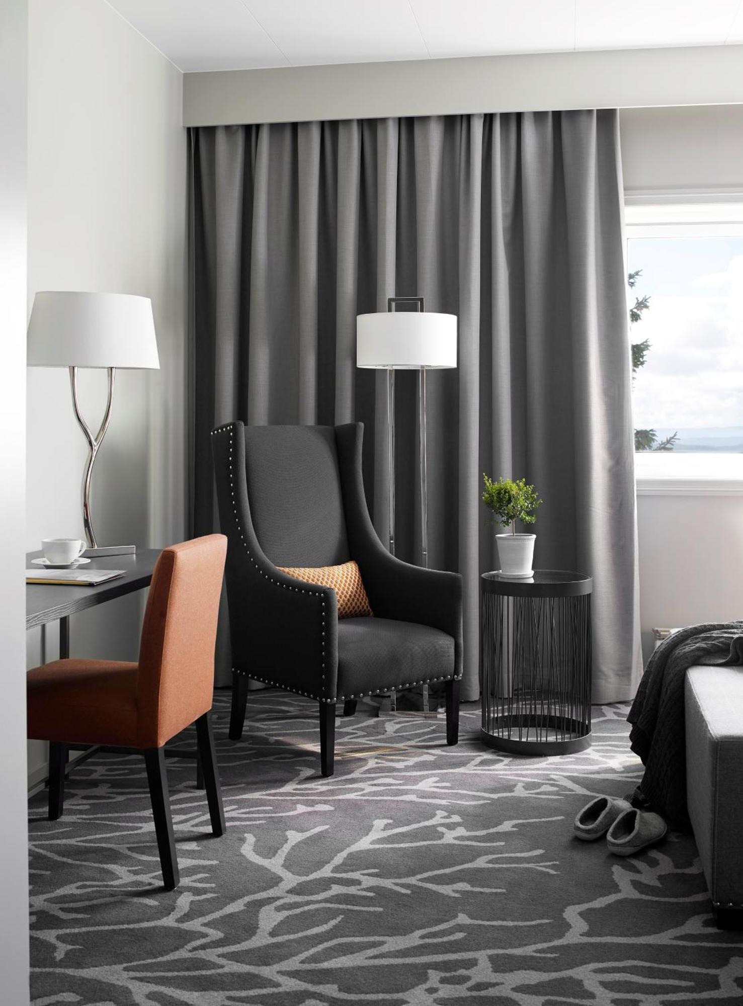 Quarto Duplo Superior com Vista para a Montanha