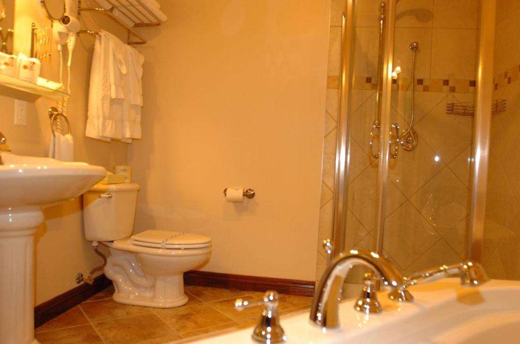 Queen Room,690745977:JPEG