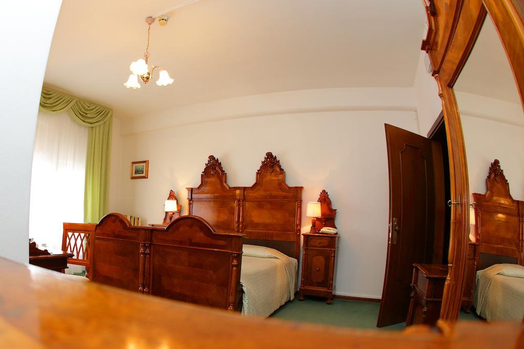 Economy Double or Twin Room