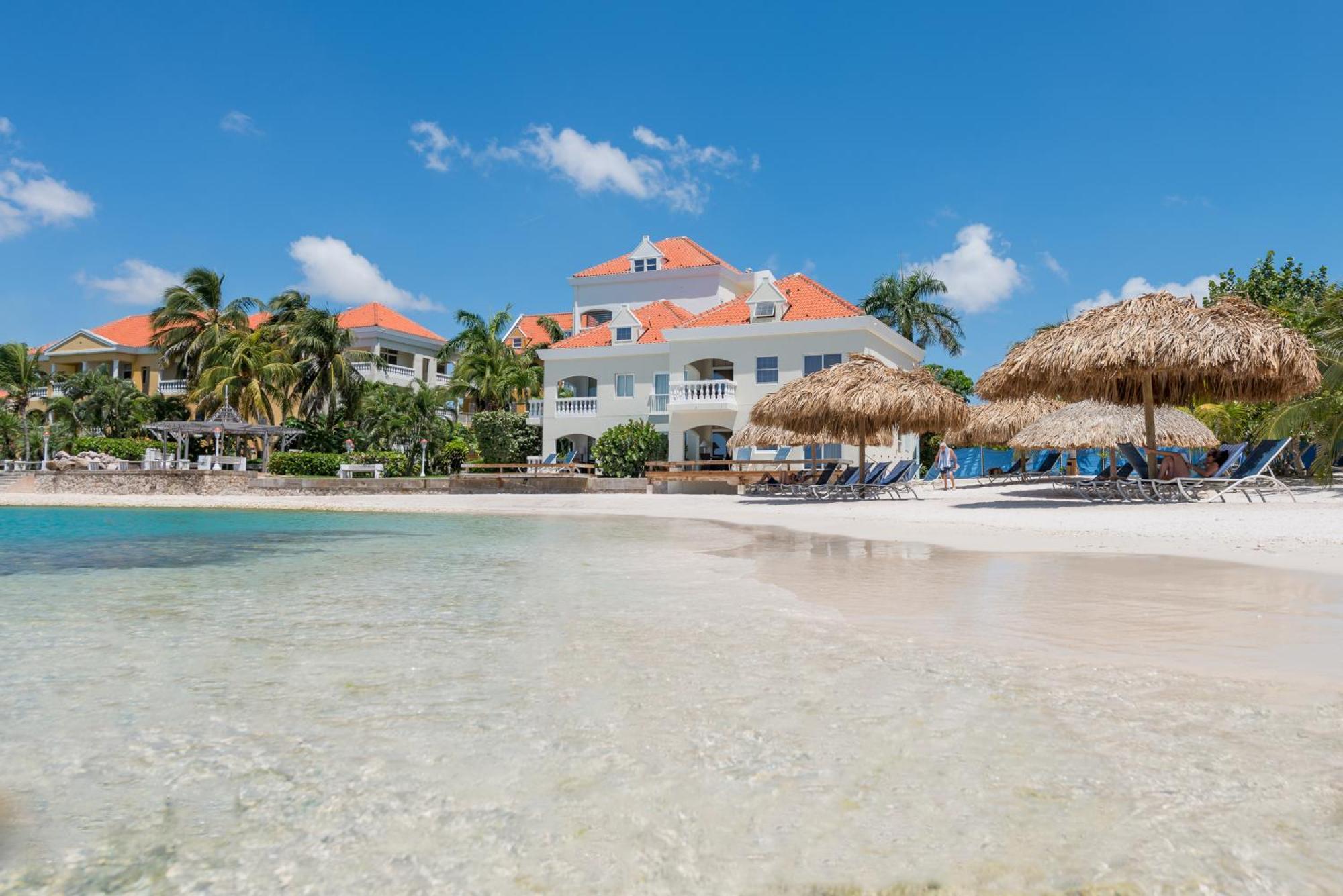 Apartamento Royal con 3 dormitorios - Frente a la playa