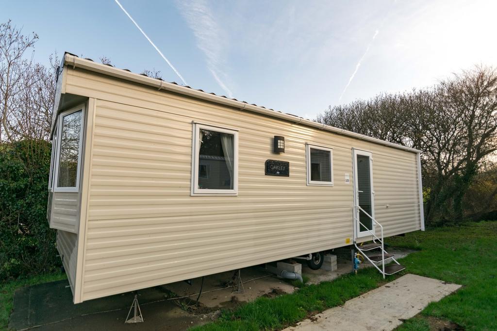 4 Berth Comfort Caravan Pet Free