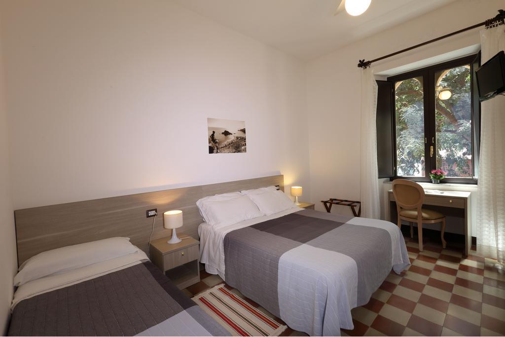 Economy Double or Twin Room
