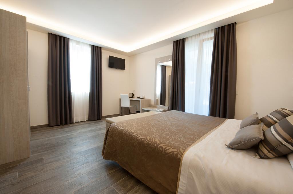 Quarto Duplo Superior com Varanda