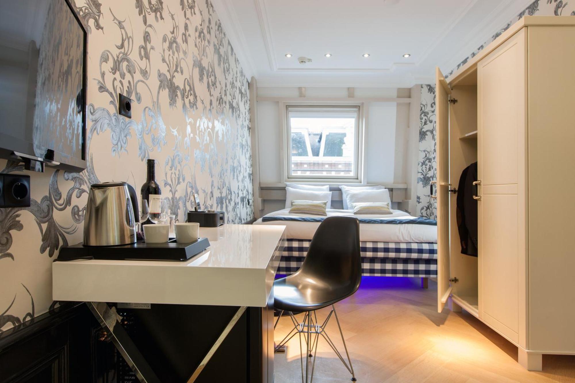 Deluxe Double Room,64331671:JPEG