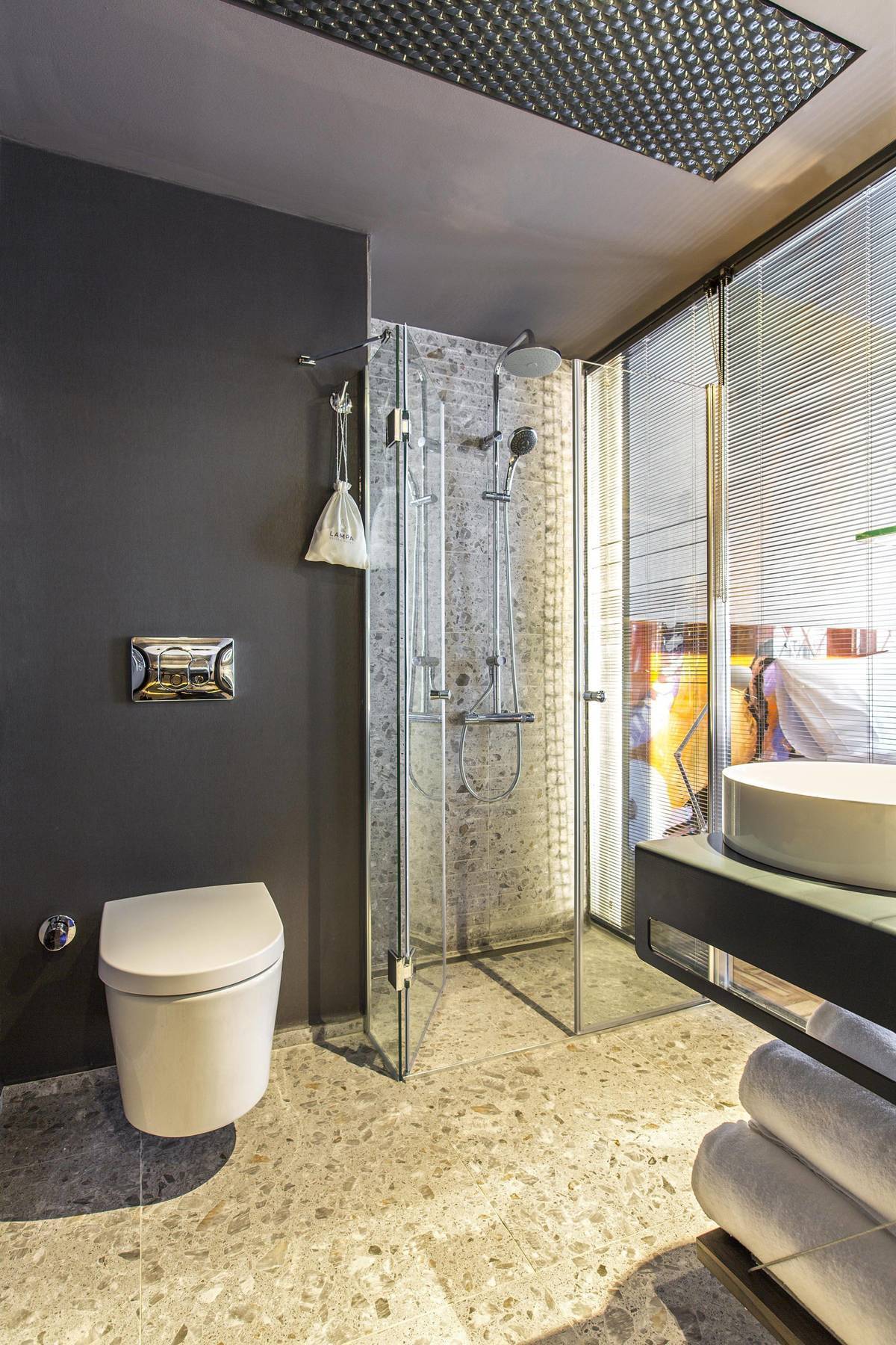 Quarto Comfort com Cama de Casal ou 2 de Solteiro