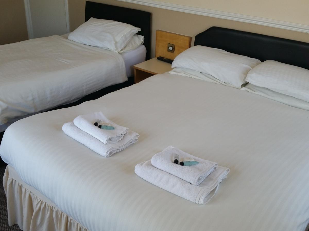 Deluxe Room,517846116:JPEG