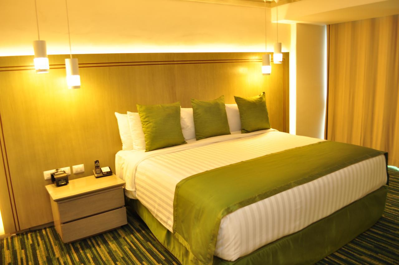 Executive King Room