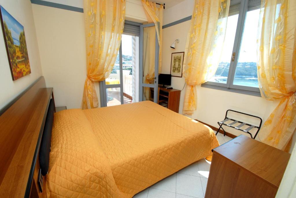Standard Double Room Balcony Sea View