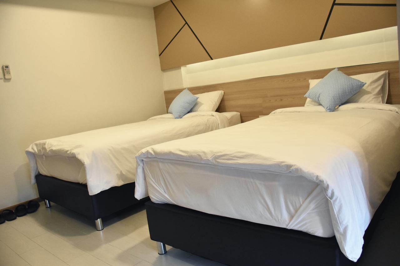 Twin Room Private Bathroom