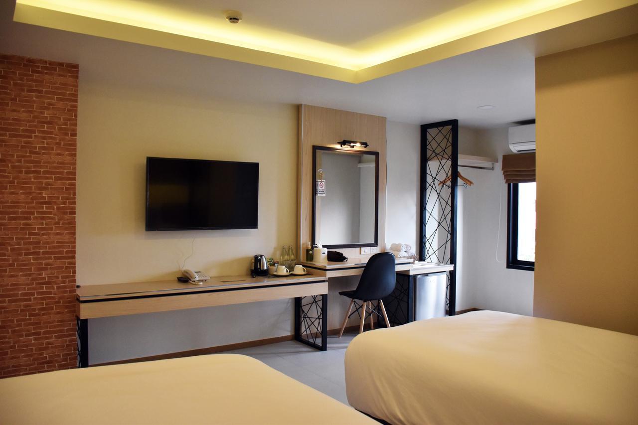 Twin Room Private Bathroom