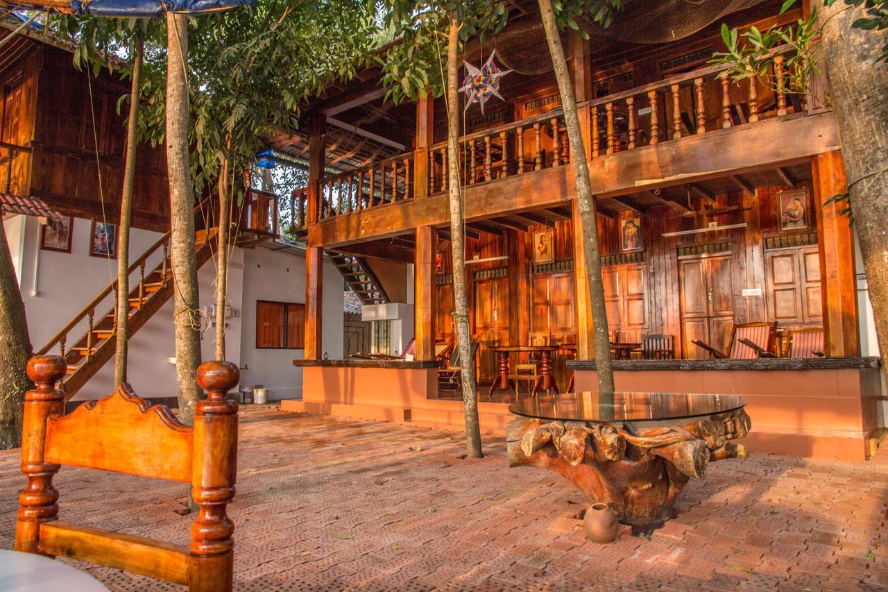 Lower Floor Wooden Room