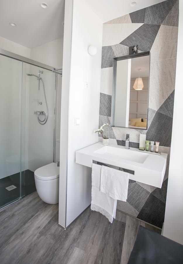 Double Room with View,639476907:JPEG