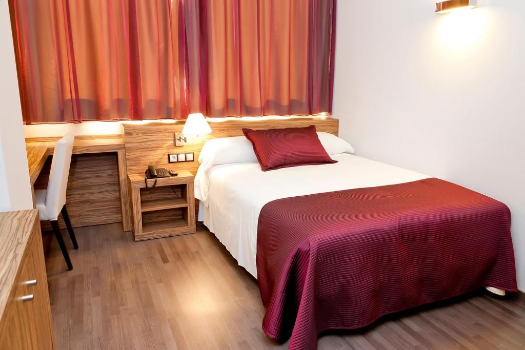 Small Double Room