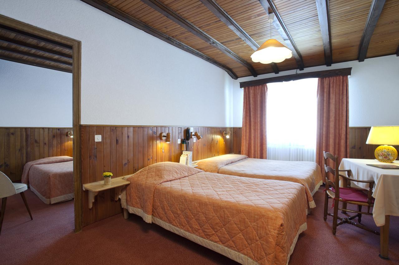Chambre Triple – Vue sur Montagne