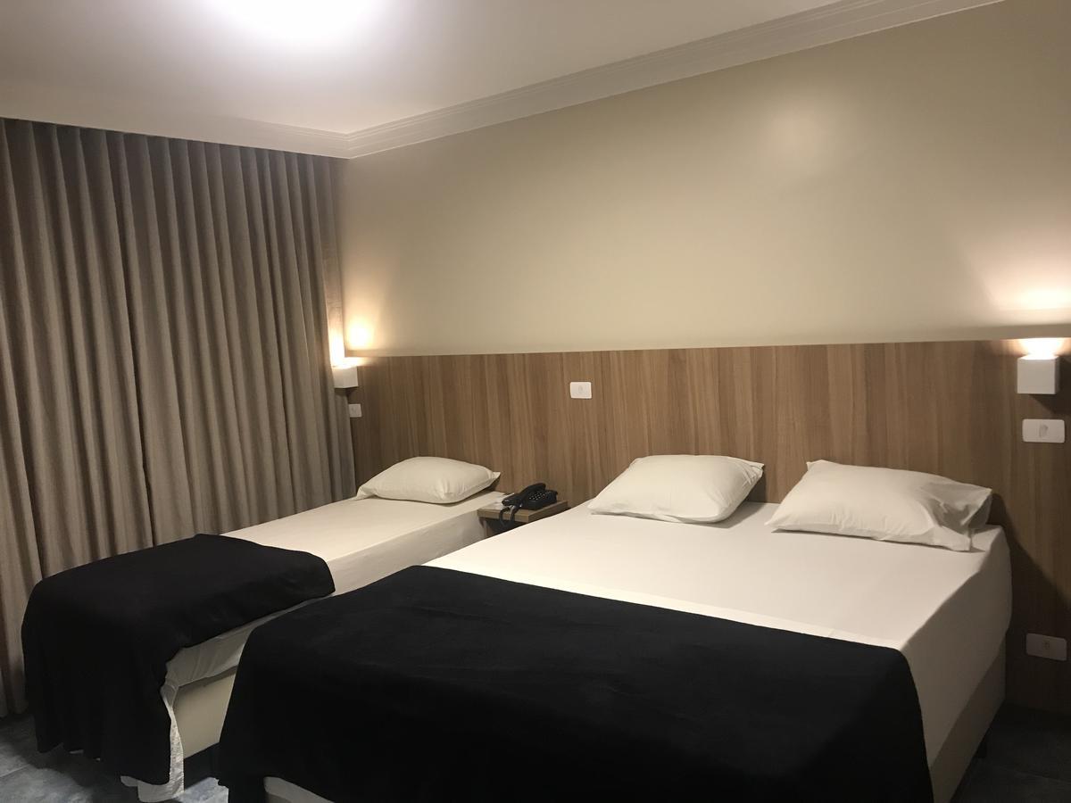 Triple Room,738922657:JPEG