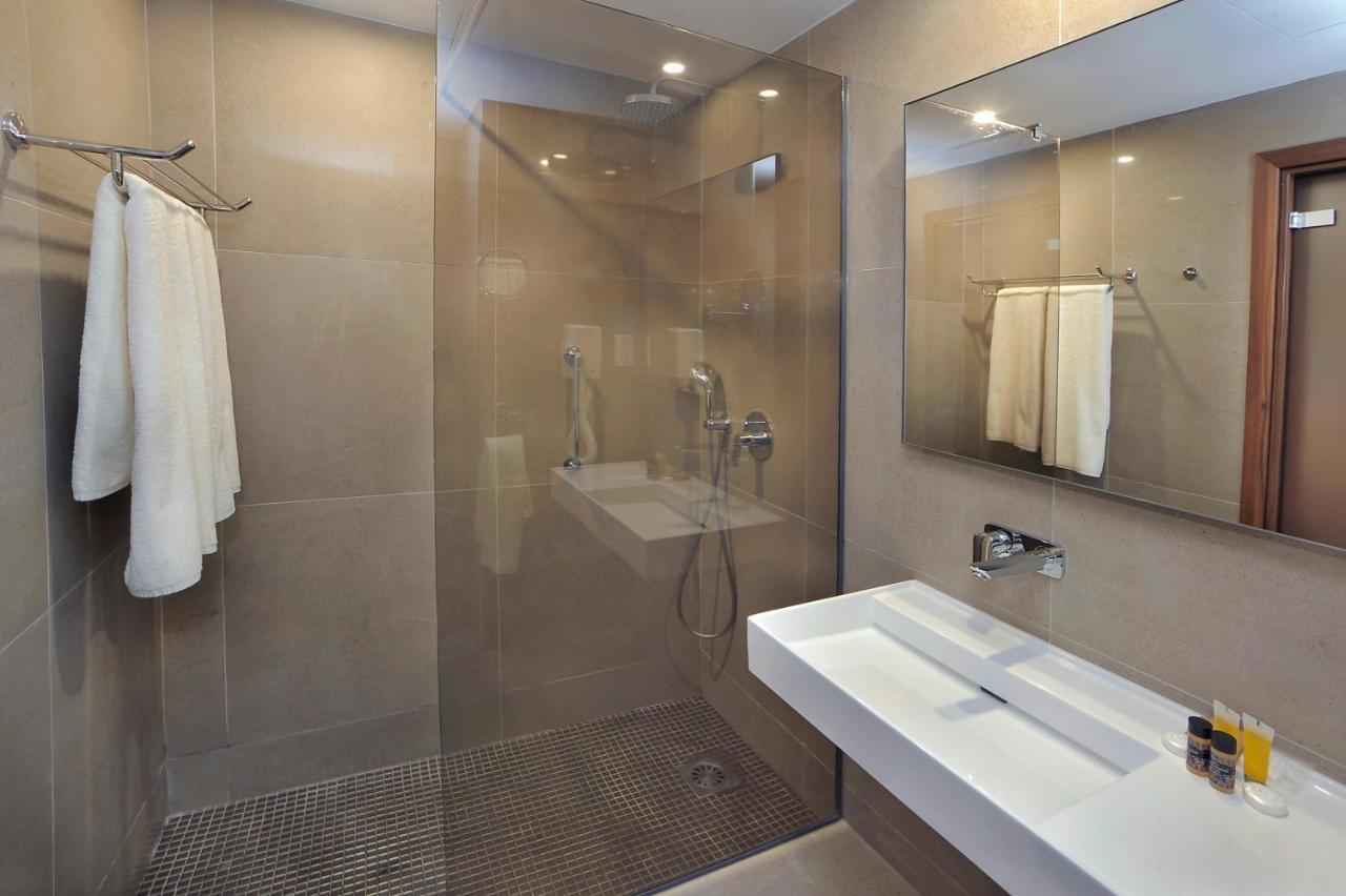 Luxury Double Room Inland View