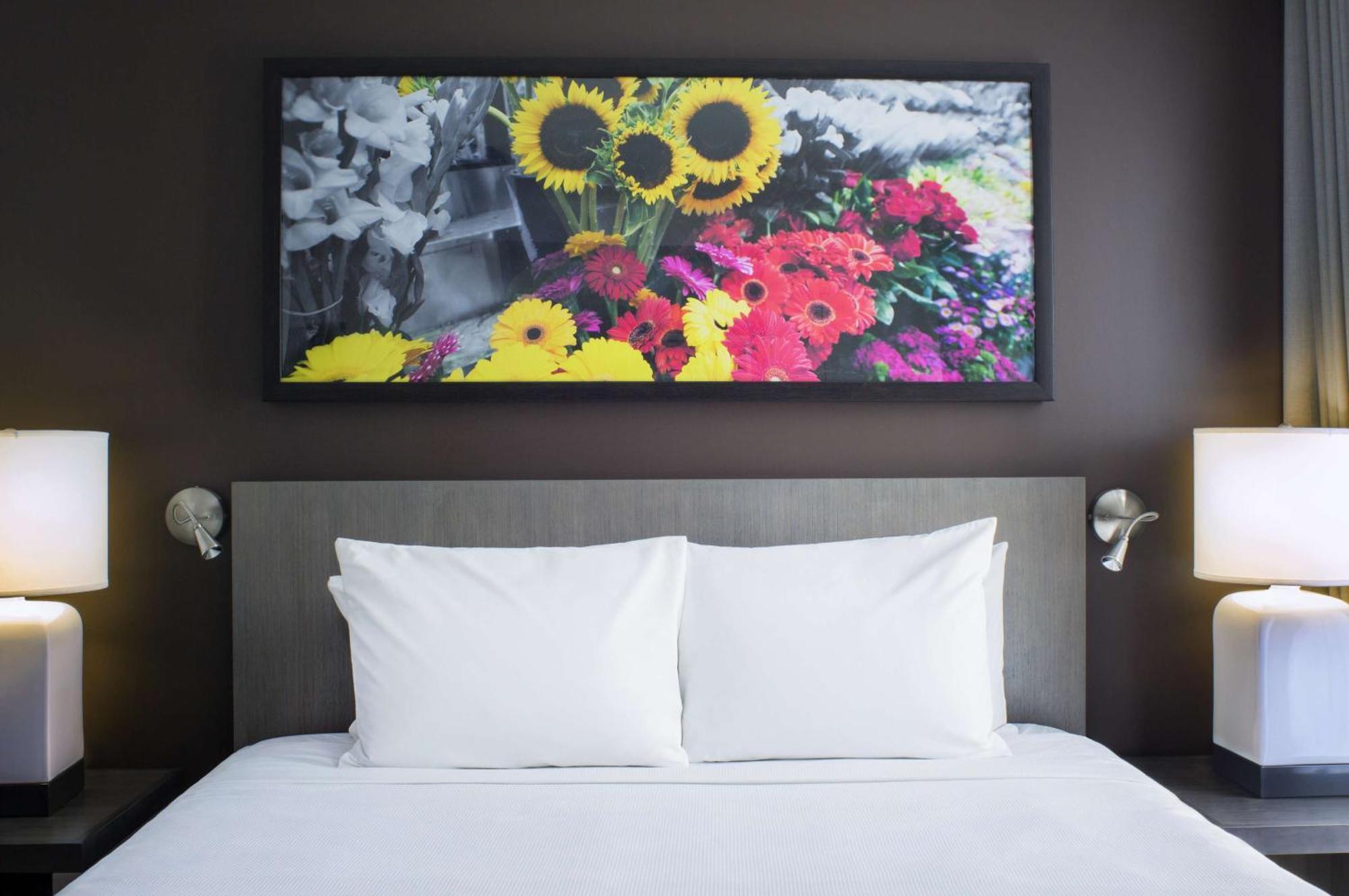 Quarto Den com Cama King-size